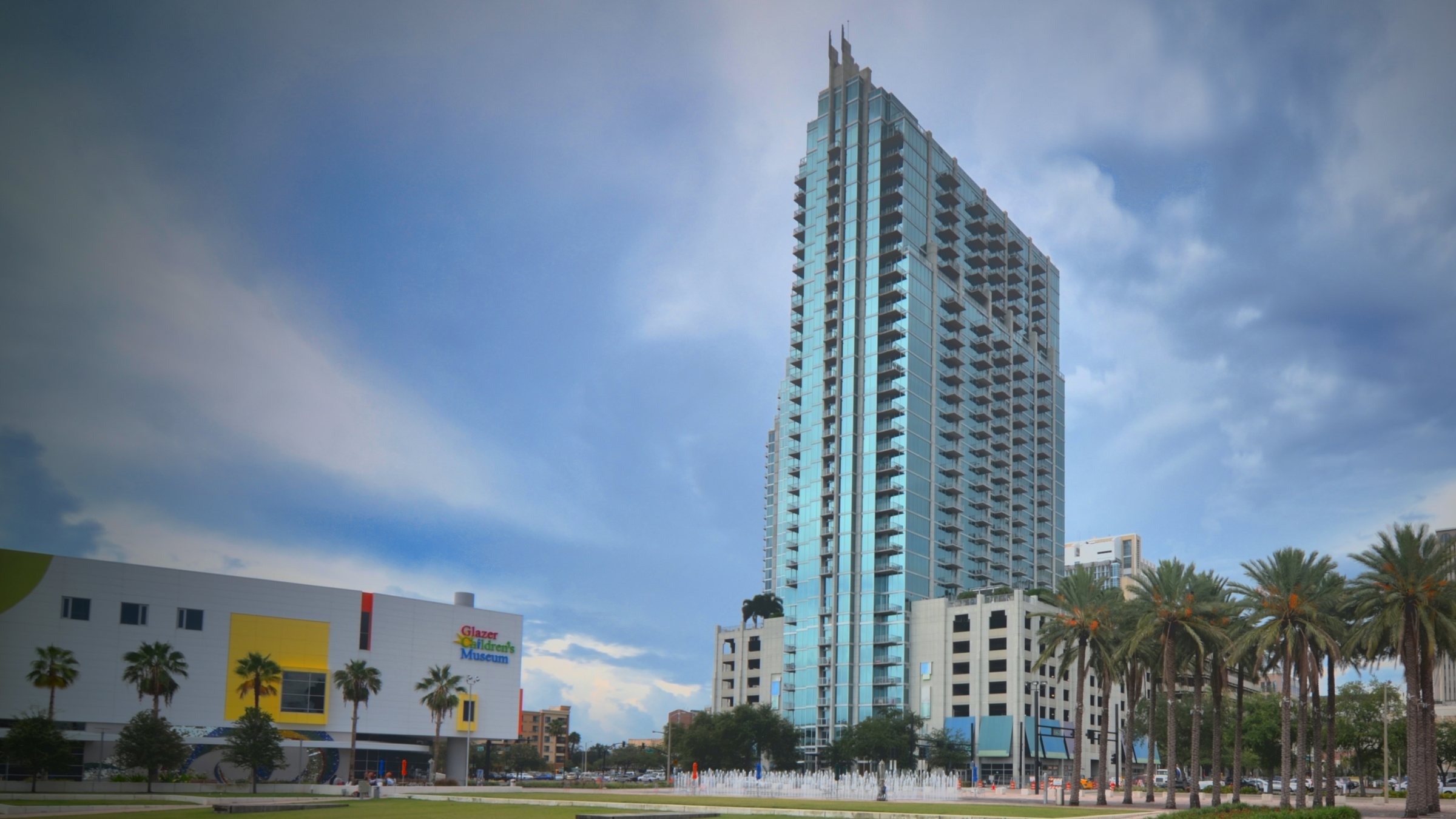 Condominium tower in downtown Tampa